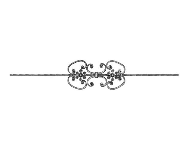 Zierstab 16x8mm, gehämmert, Meisterbarock, H: 900mm, 2x C-Schnecke mittig, 2x Rosette außermittig