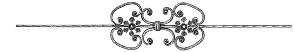 Zierstab 16x8mm, gehämmert, Meisterbarock, H: 900mm, 2x C-Schnecke mittig, 2x Rosette außermittig