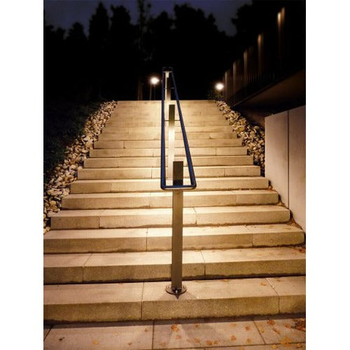 Edelstahl Handlauf mit Aussparungen für LED-Lichtmodule, V2A